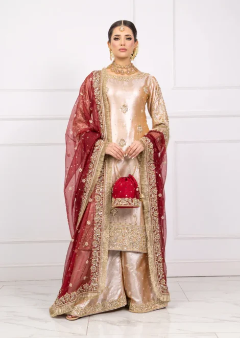 Bride/groom wear
